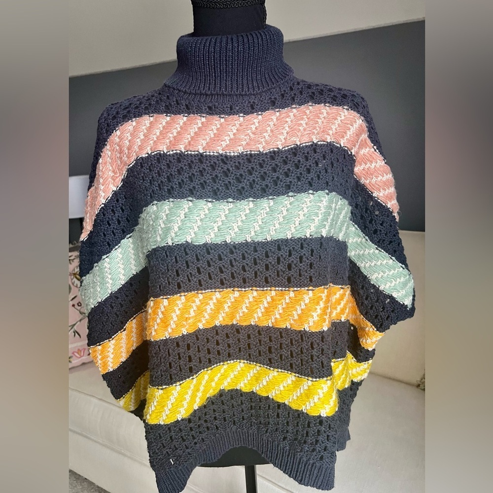 ANTHROPOLOGIE - MULTICOLORED PONCHO - ONE SIZE - Picture 2 of 8
